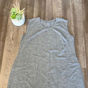 Elegant Gray Sleeveless Midi Dress
